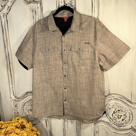 Men's Bundle of Brands Short Sleeve Button Down Shirts - Picture 9 of 11